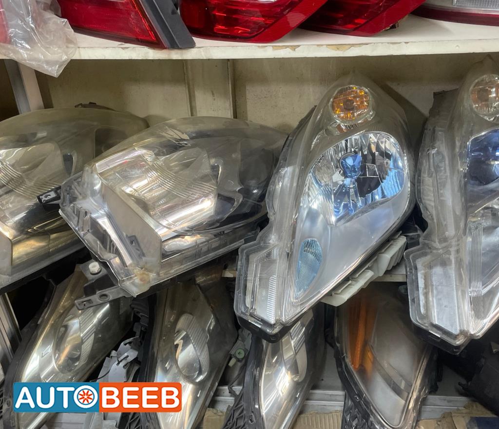 Lights Front light Nissan Leaf