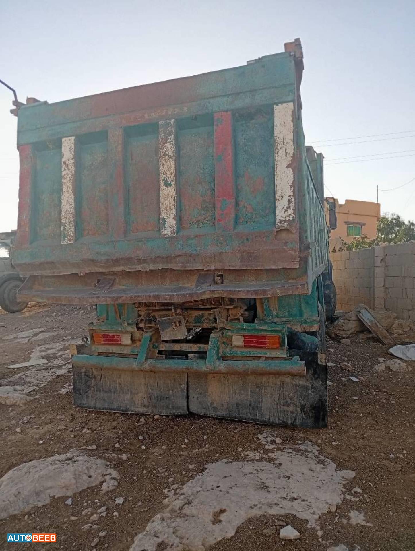 Tipper Mercedes Benz 1985