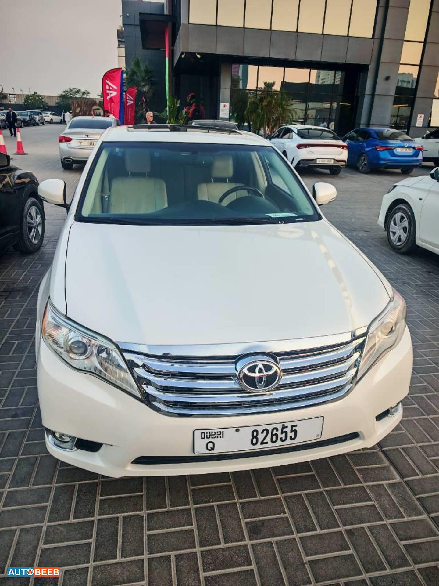 Toyota Avalon 2012