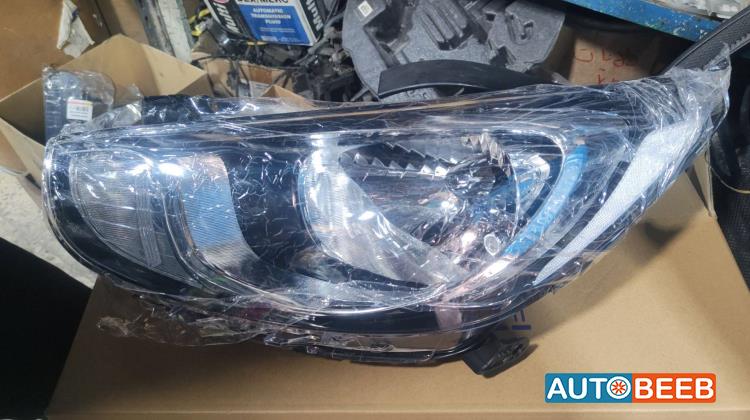 Lights Front light Hyundai Accent