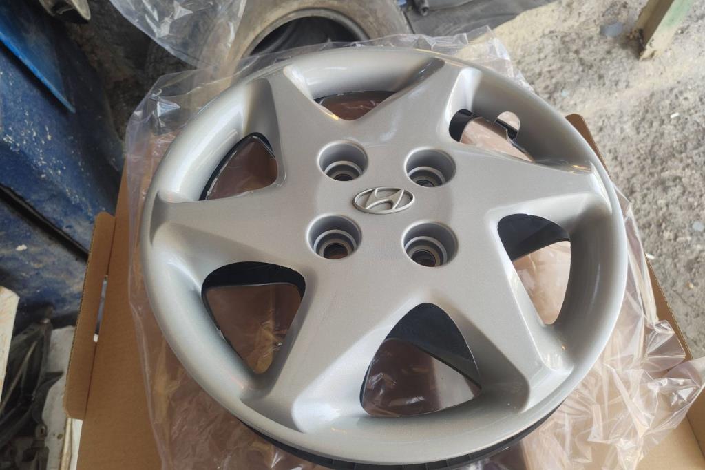 Wheel and Rims Wheel Covers  Hyundai Elantra