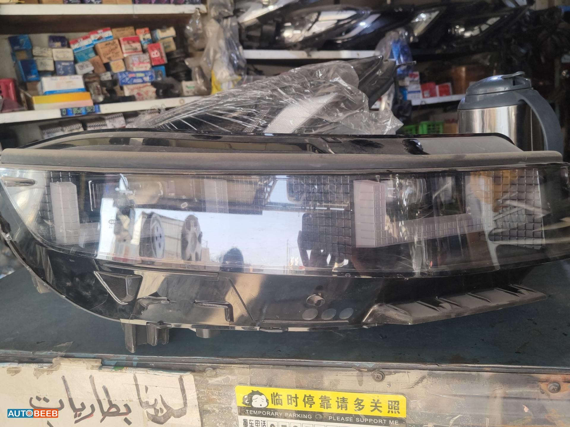 ضوء امامي يمين شمال هيونداي ايونيك 5 2023 2024