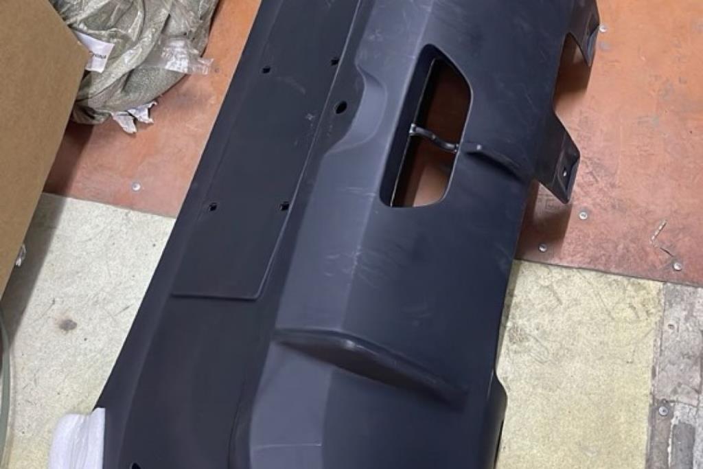 Body  RR BUMPER Ford Fusion