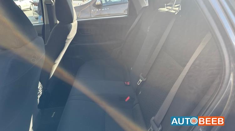 تويوتا ياريس 2025