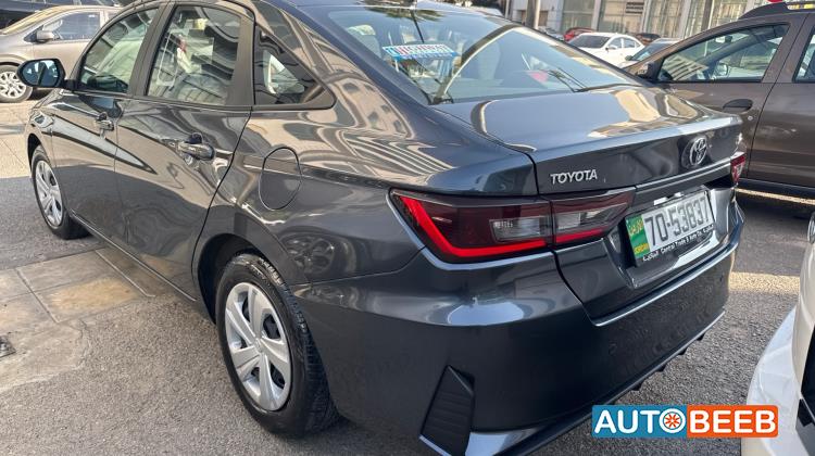 تويوتا ياريس 2025