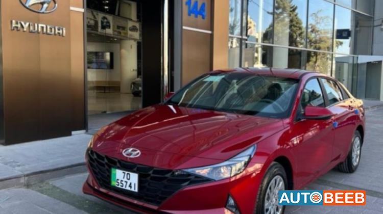 Hyundai Elantra 2025
