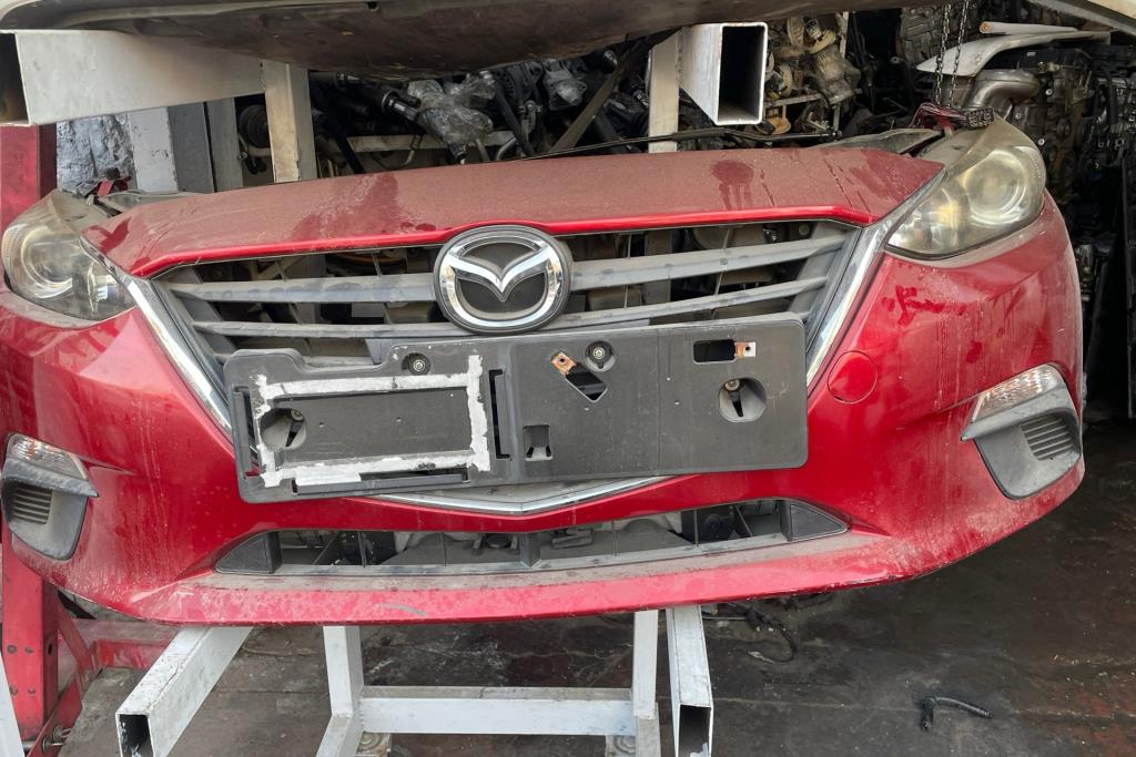 Body  Bumper Mazda 3