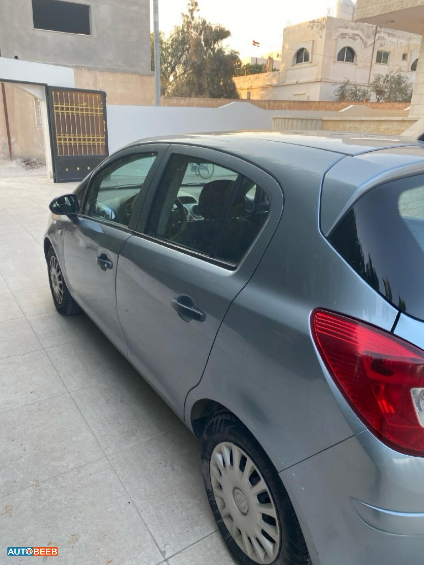 اوبل كورسا 2008