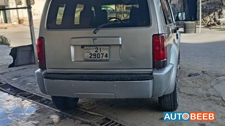 دودج نيترو 2007