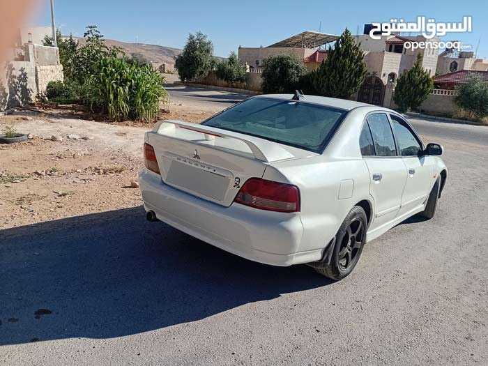 Mitsubishi Galant 2005