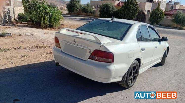 Mitsubishi Galant 2005