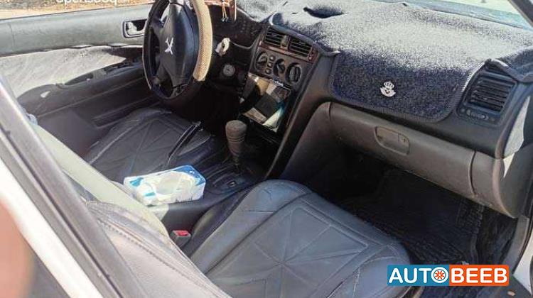 Mitsubishi Galant 2005