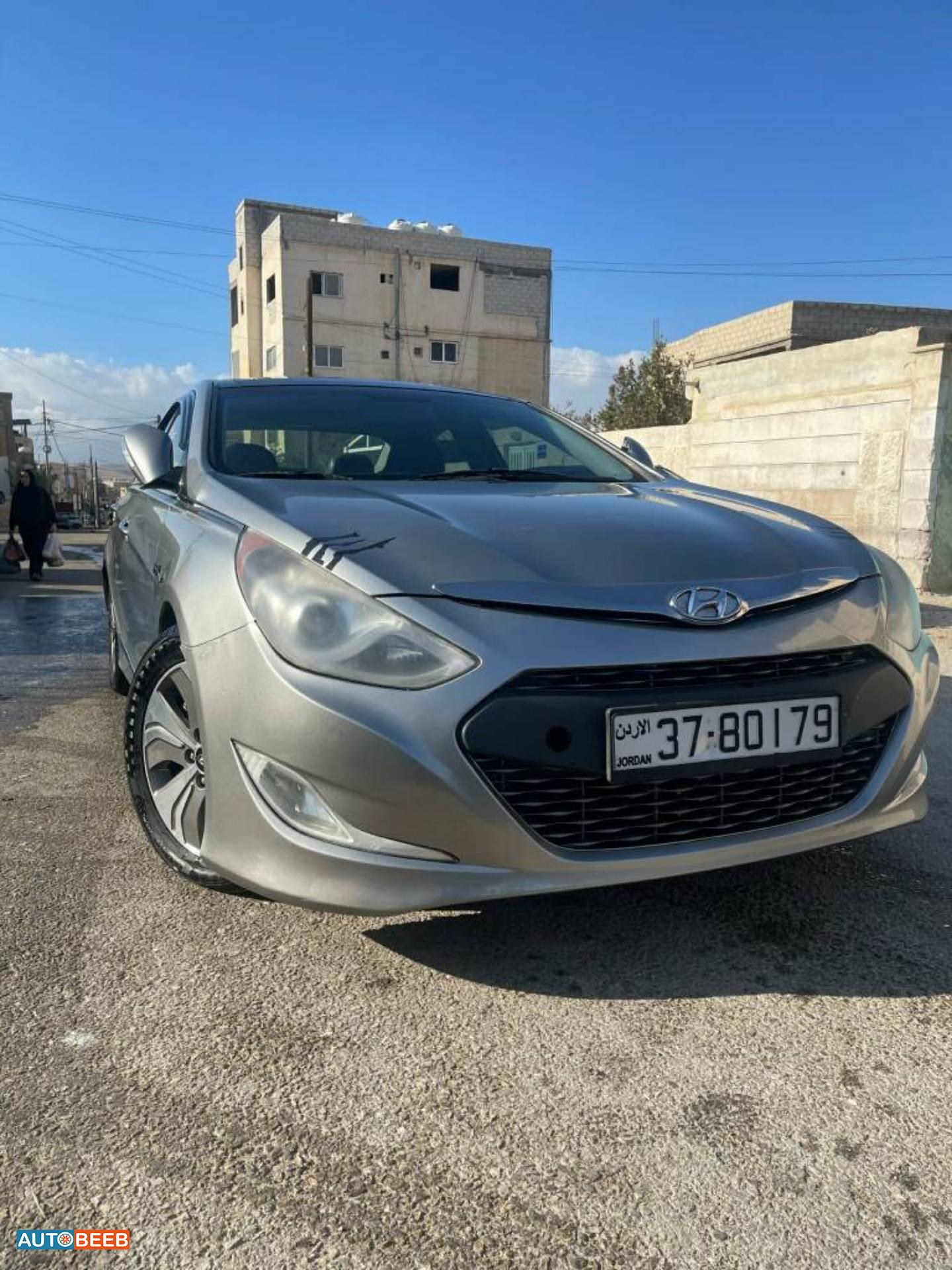 Hyundai Sonata 2013