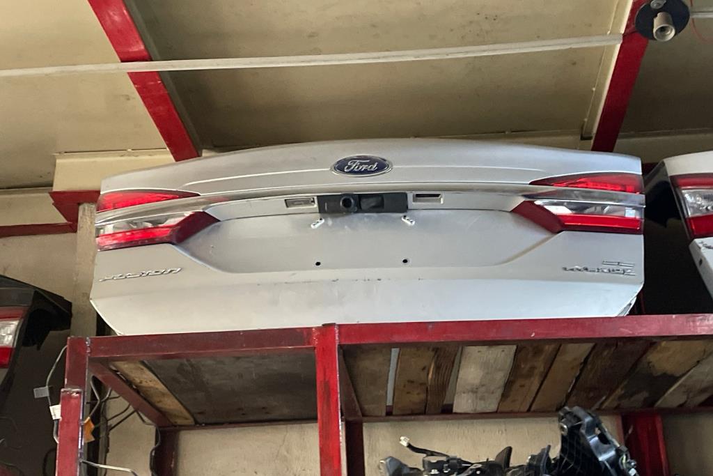 Body  Bumper Ford Fusion