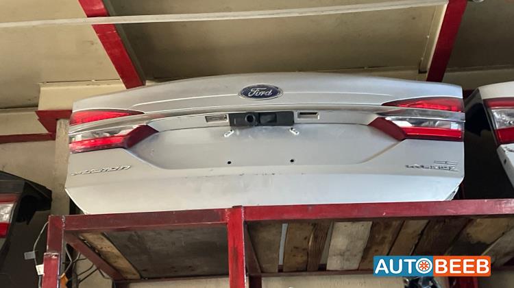 طمبون خلفي فورد فيوجن 2017 2018