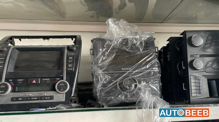 Cabin  Dashboard Ford Fusion