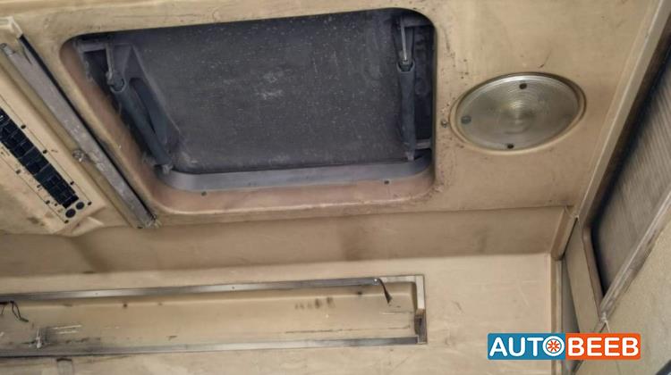 ميني فان مرسيدس بنز 1995