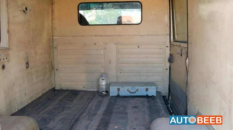 ميني فان مرسيدس بنز 1995