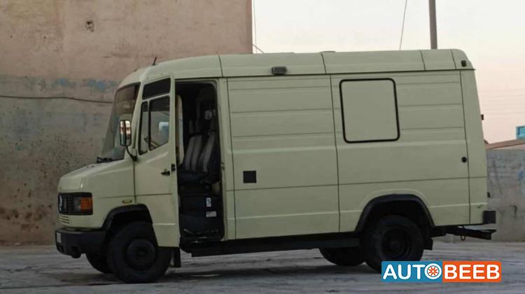 ميني فان مرسيدس بنز 1995