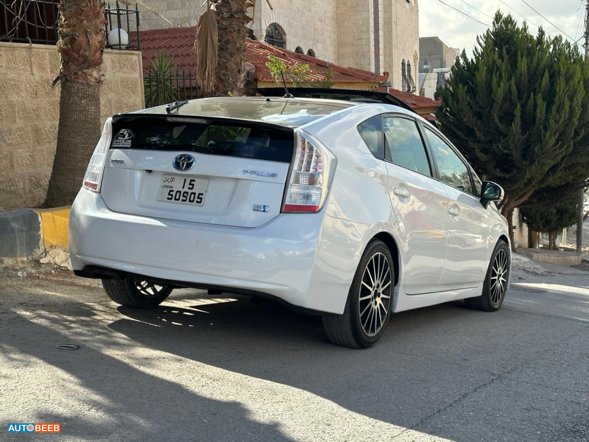 تويوتا بريوس 2010