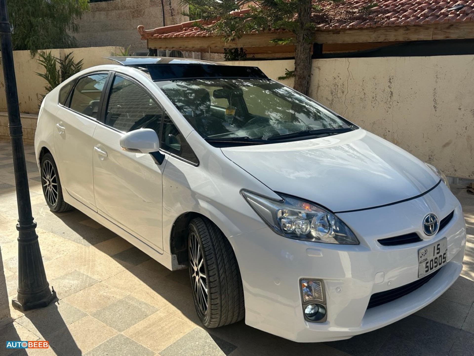 تويوتا بريوس 2010