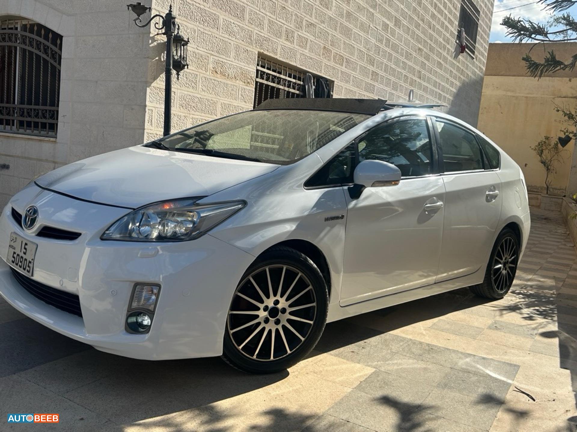 تويوتا بريوس 2010