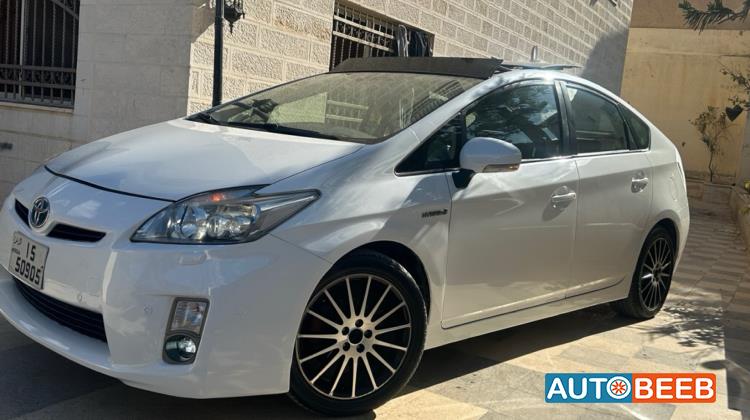 تويوتا بريوس 2010