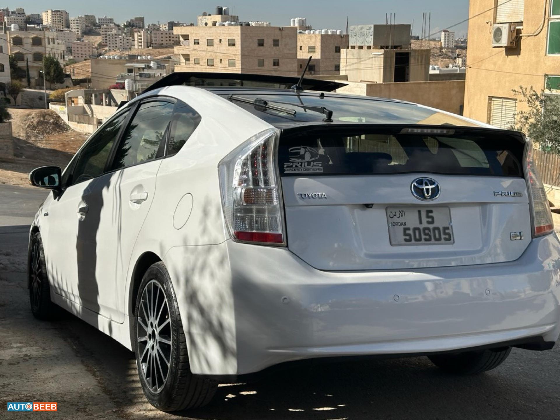 تويوتا بريوس 2010