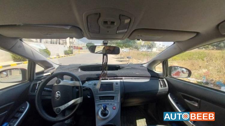 Toyota Prius 2014