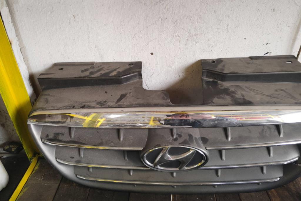 Body  Grilles Hyundai Elantra