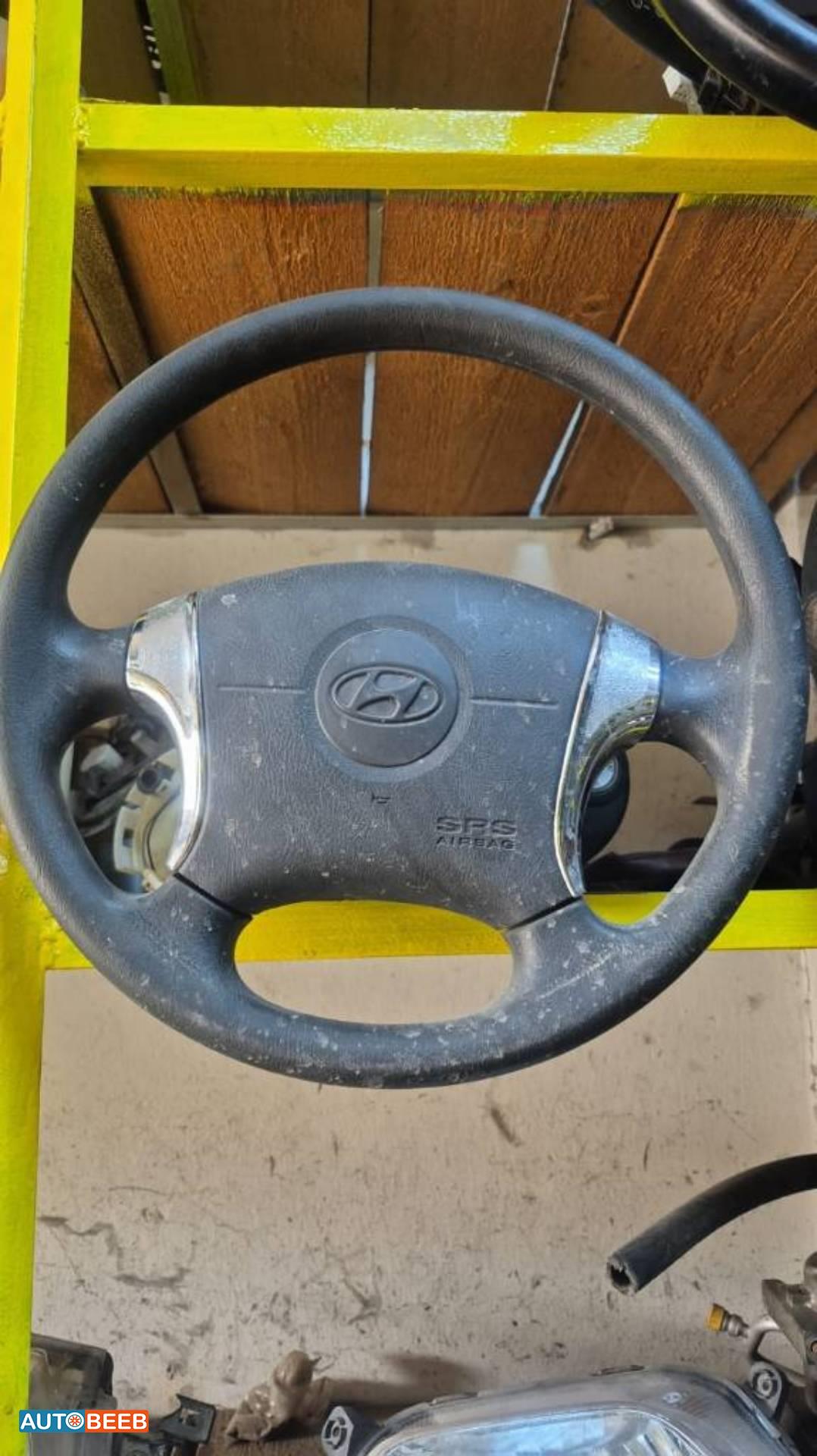 Cabin  Steering Wheel Hyundai Elantra