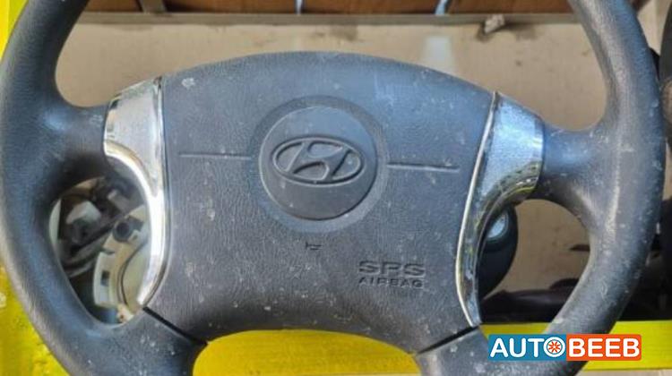 Cabin  Steering Wheel Hyundai Elantra