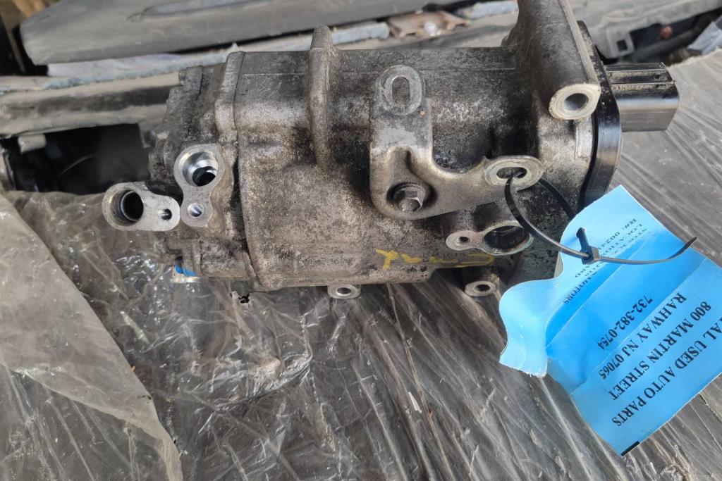 كومبرصر تويوتا بريوس بريميوم 2016 2017