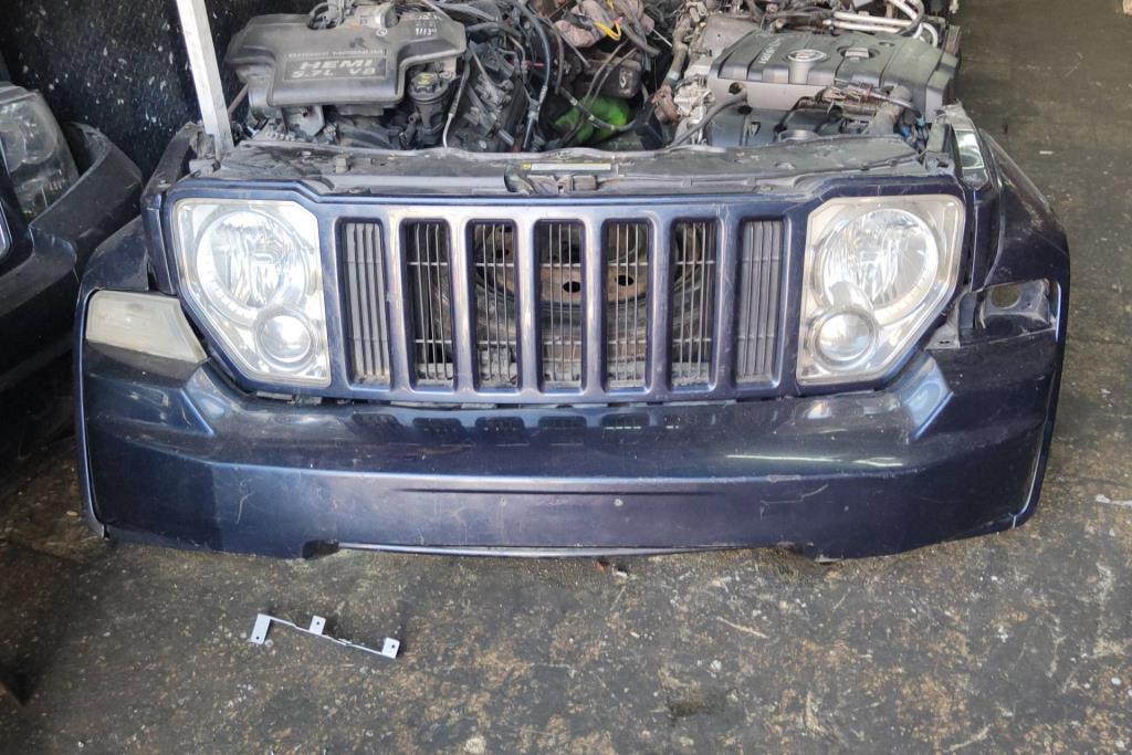 Body  Bumper Jeep Commander