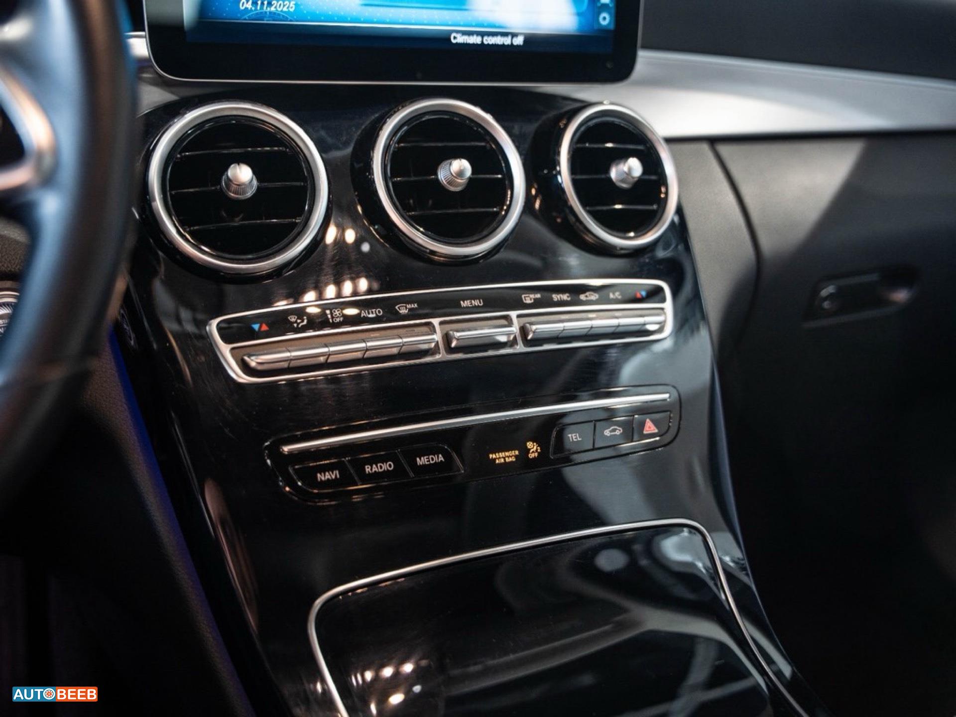 Mercedes Benz C200 2020