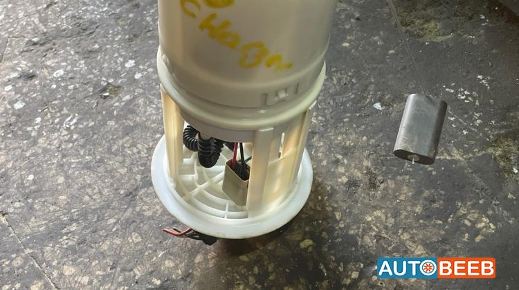 طرمبة بنزين جيب شيروكي 2005 2006 2007