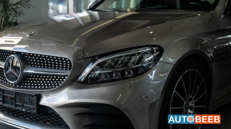 مرسيدس بنز C200 2020