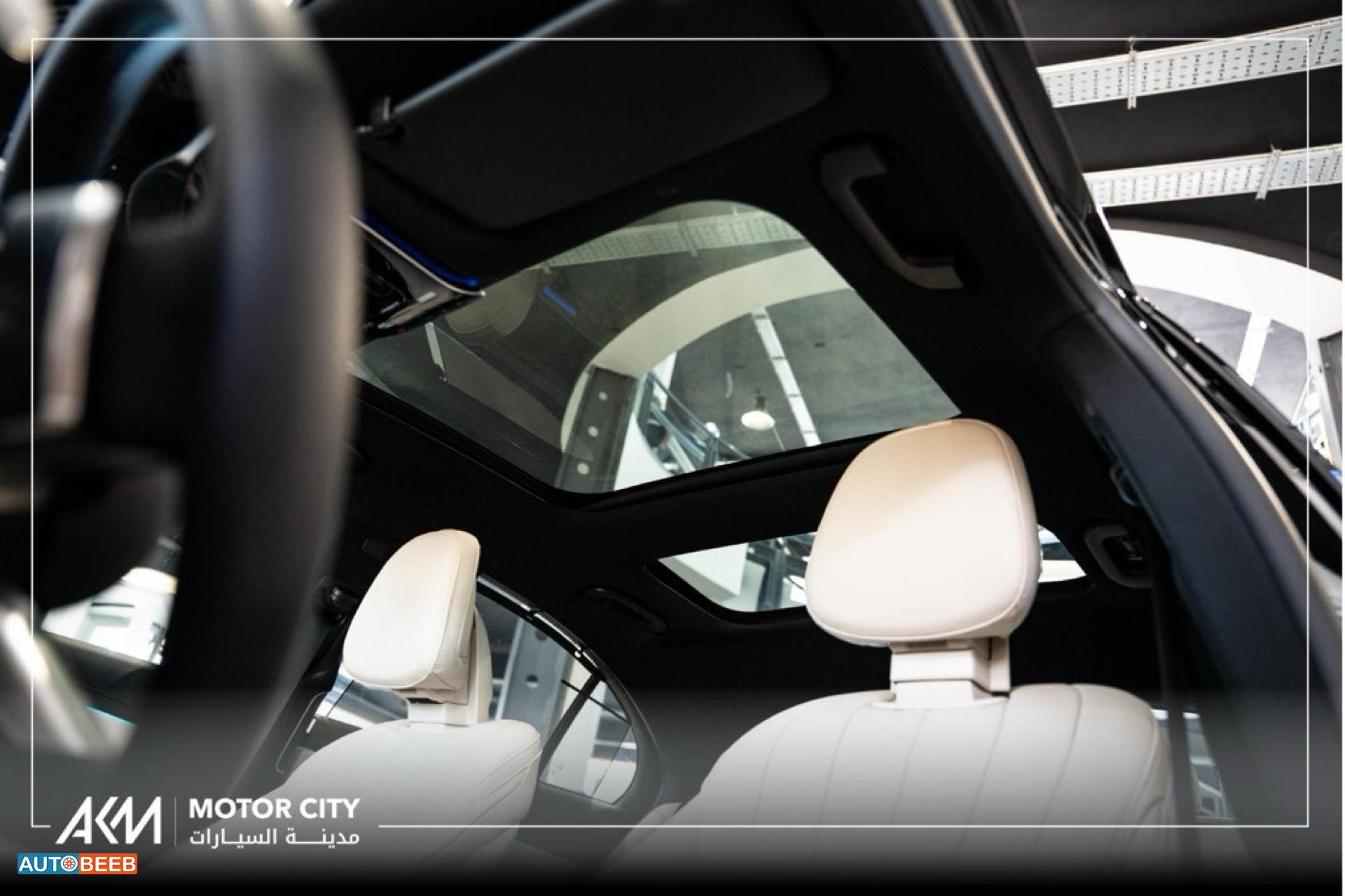 Mercedes Benz E200 2025