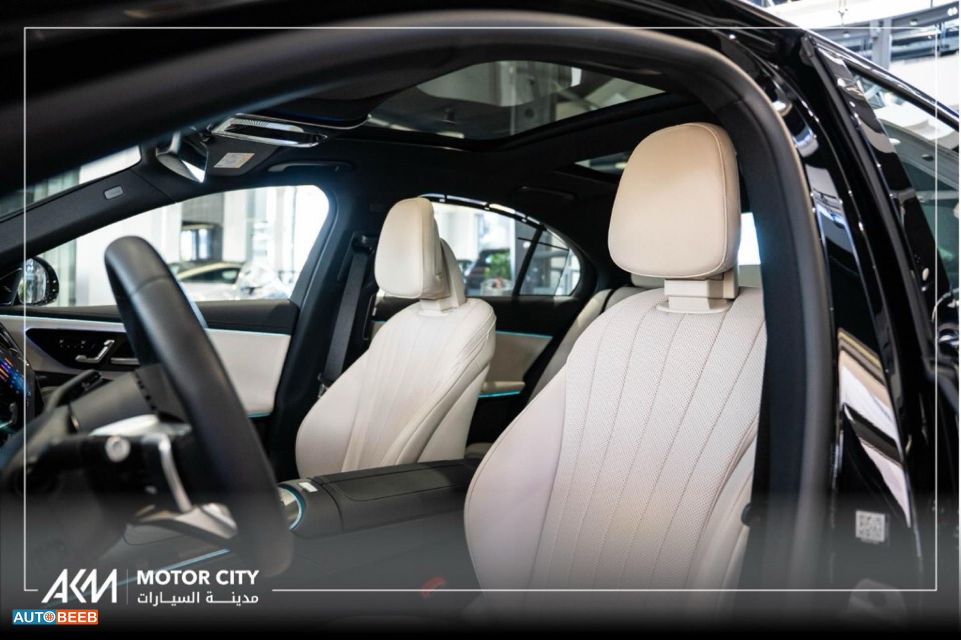 Mercedes Benz E200 2025