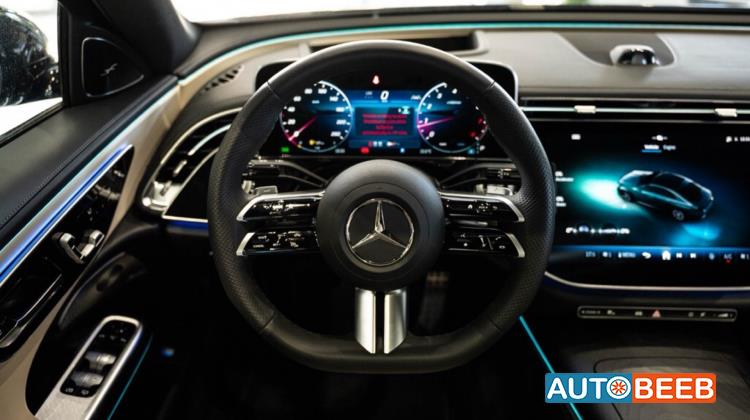 Mercedes Benz E200 2025