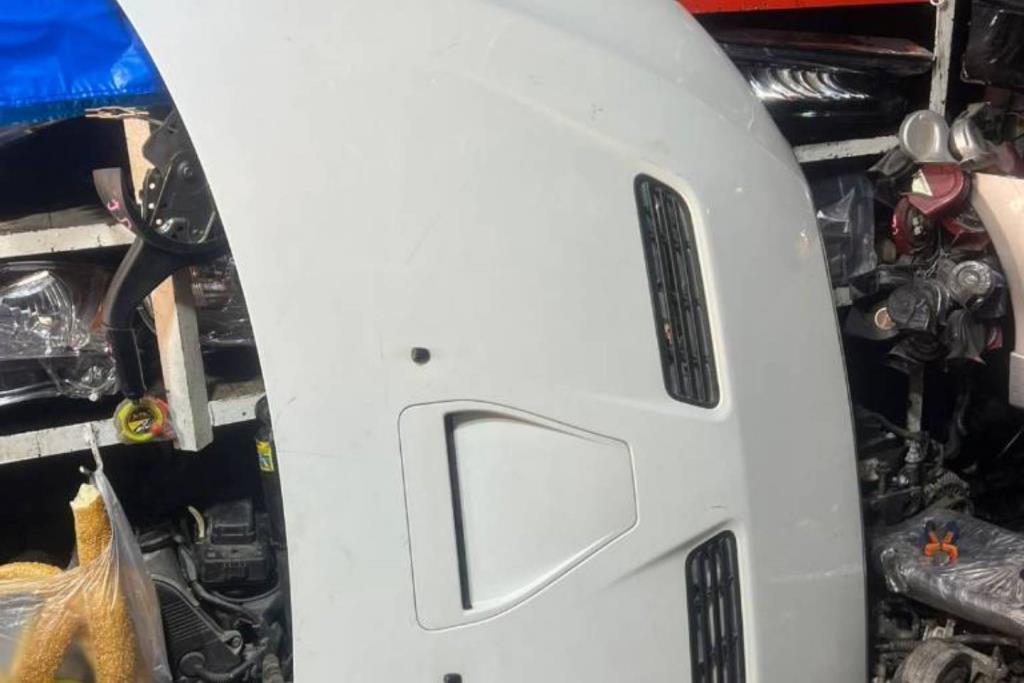 Body  Bumper Mitsubishi Lancer