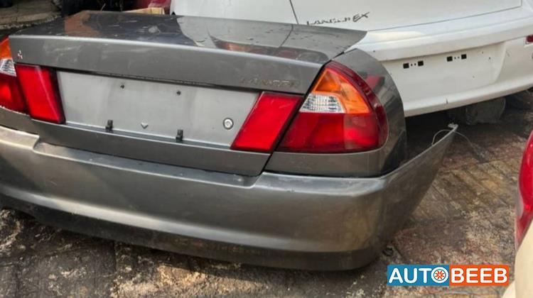 واجهة خلفية طمبون اضوية يمين شمال ميتسوبيشي لانسر 1996 1997 1998