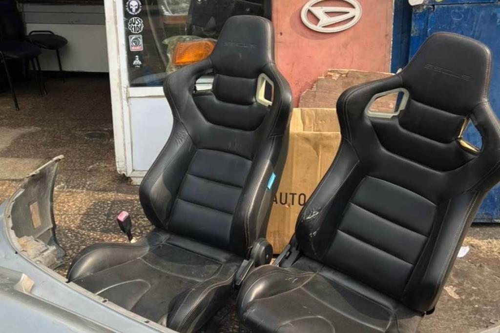 Cabin  Seat Mitsubishi Lancer