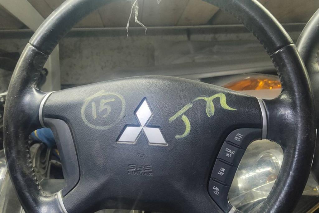 Cabin  Steering Wheel Mitsubishi Pajero
