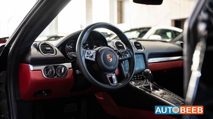 بورش كايمان 2024