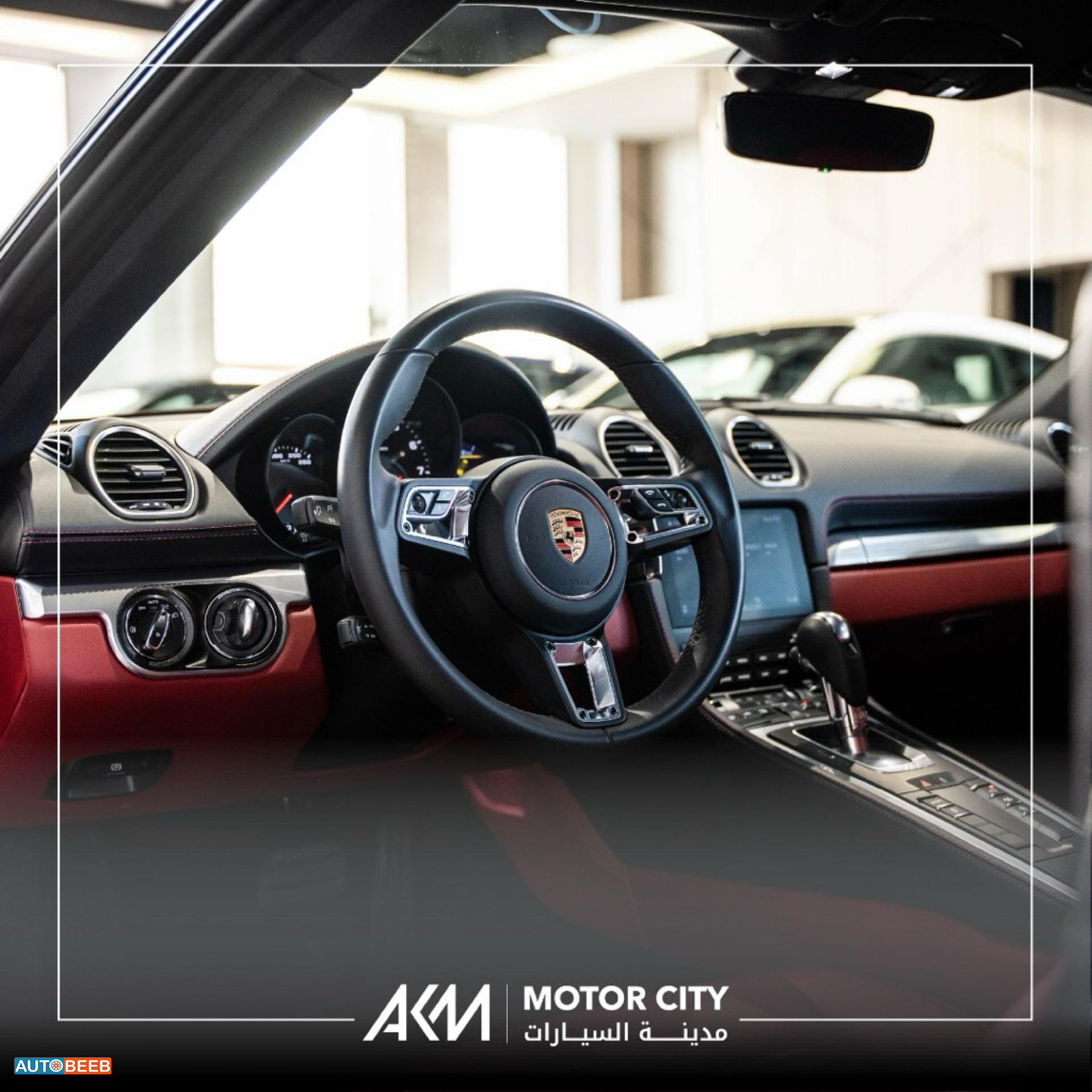 بورش كايمان 2024