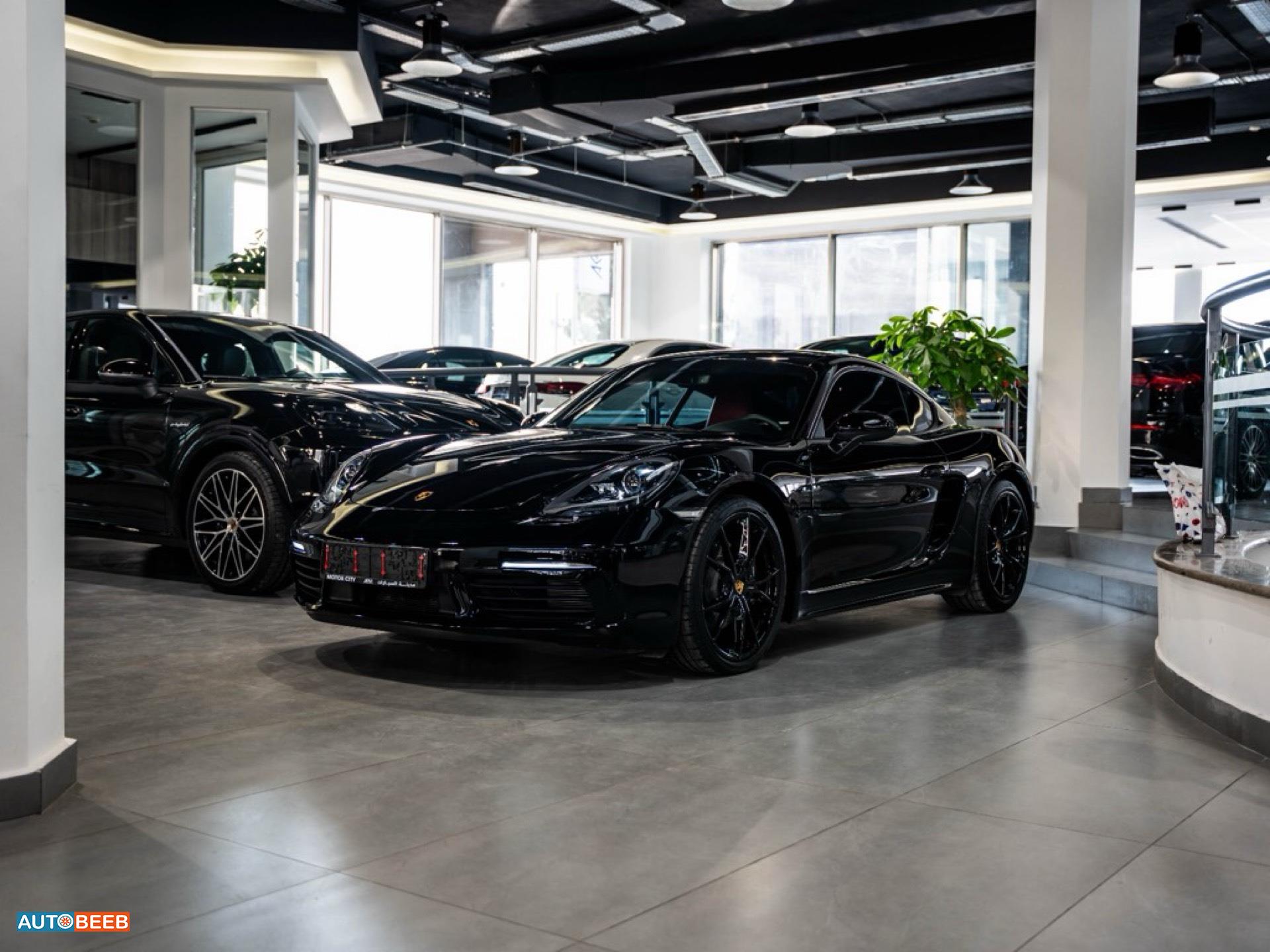 بورش كايمان 2024