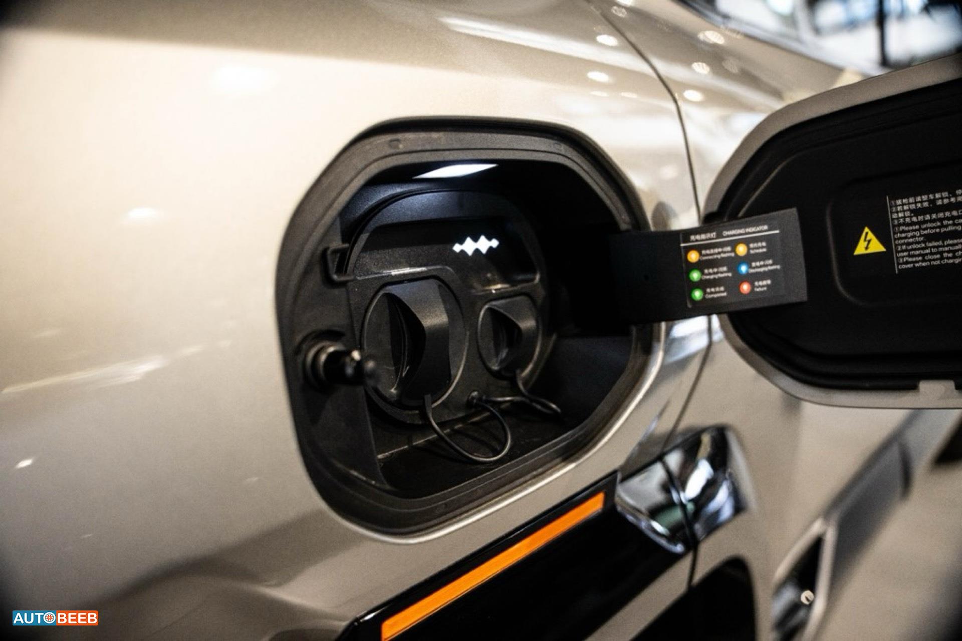 بي واي دي ليوبارد 8 2025