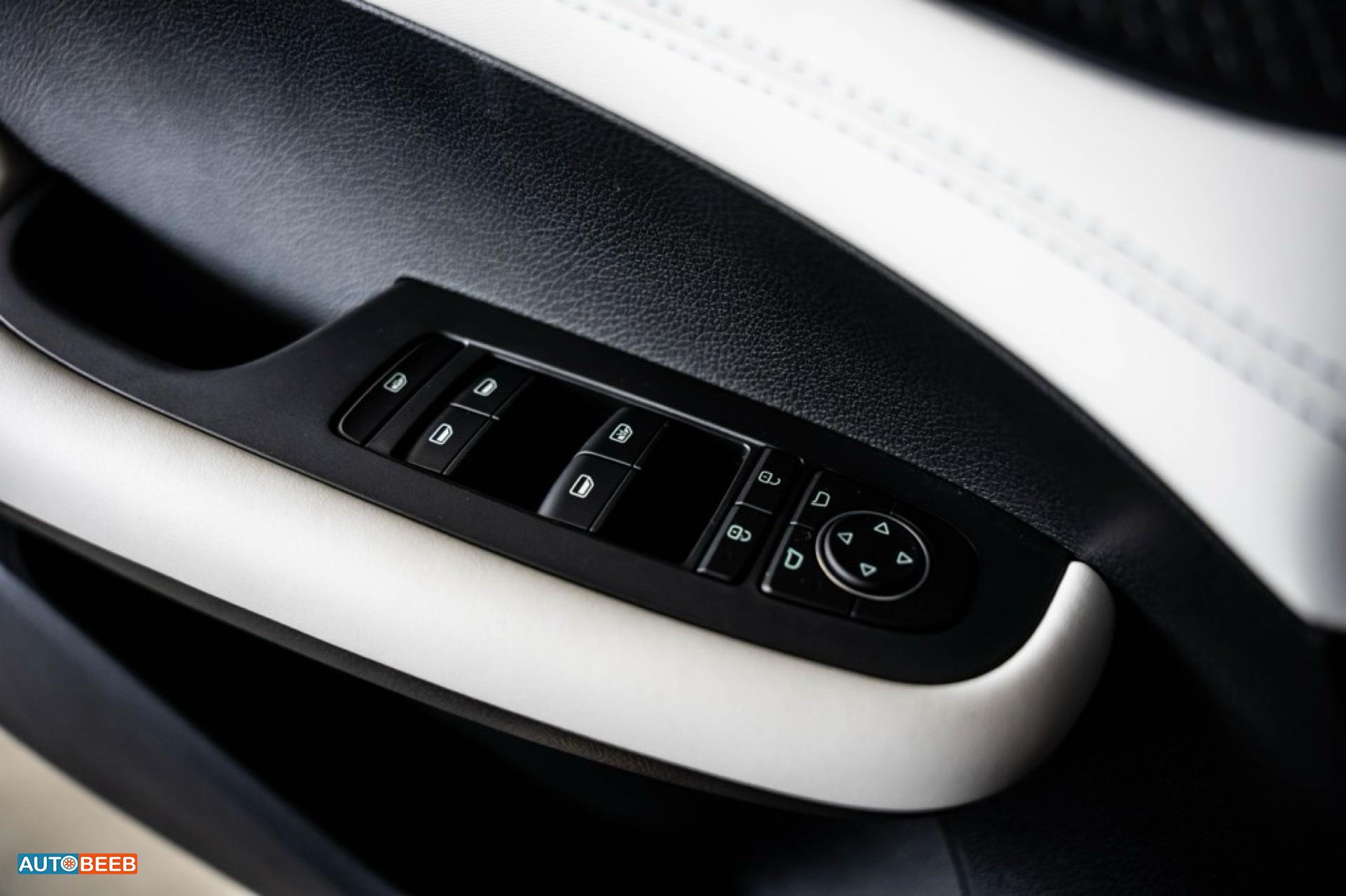 بي واي دي سيل 2025