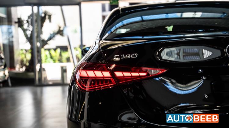 مرسيدس بنز C180 2024